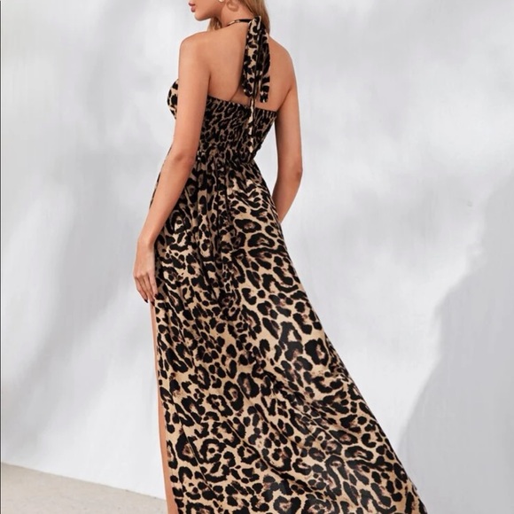 Leopard Print Maxi Dress - Picture 2 of 3